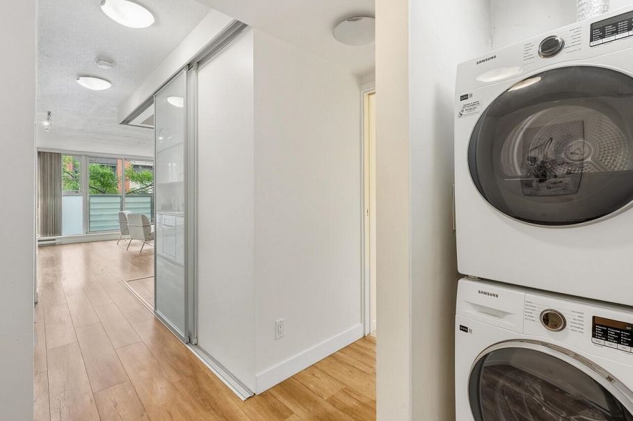 209 168 Powell Street Vancouver, BC - 21