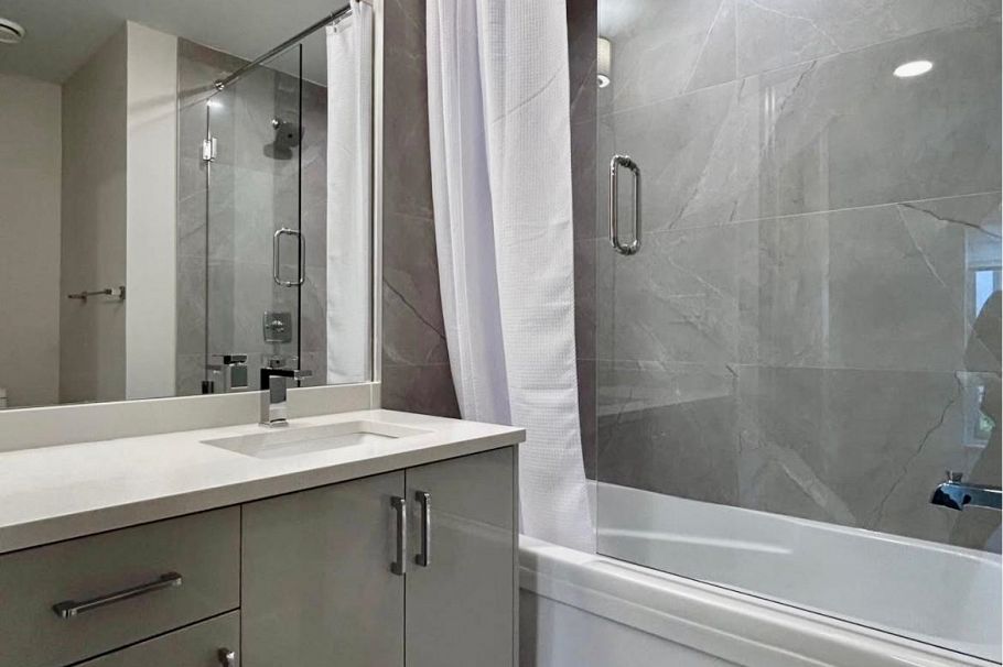 38 7567 Oak Street Vancouver, BC - 8