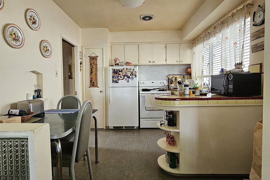 3625 E 24th Avenue Vancouver, BC - 11