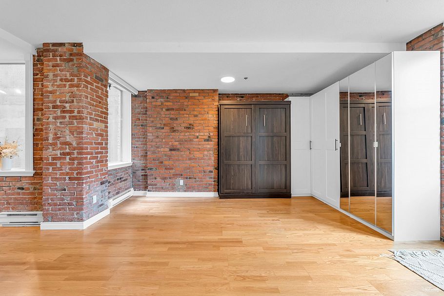 301 233 Abbott Street Vancouver, BC - 13