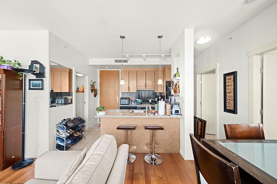 3802 1189 Melville Street Vancouver, BC - 9