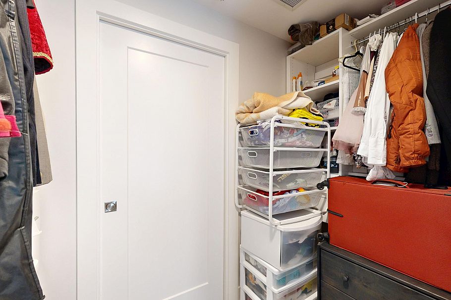 38 7567 Oak Street Vancouver, BC - 24