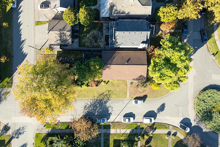 3625 E 24th Avenue Vancouver, BC - 3