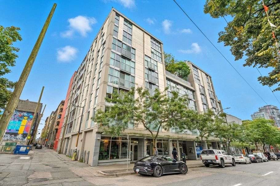 209 168 Powell Street Vancouver, BC - 27
