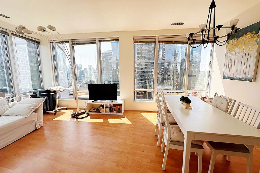 1401 989 Nelson Street Vancouver, BC - 4