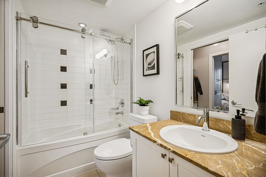 2205 938 Smithe Street Vancouver, BC - 17