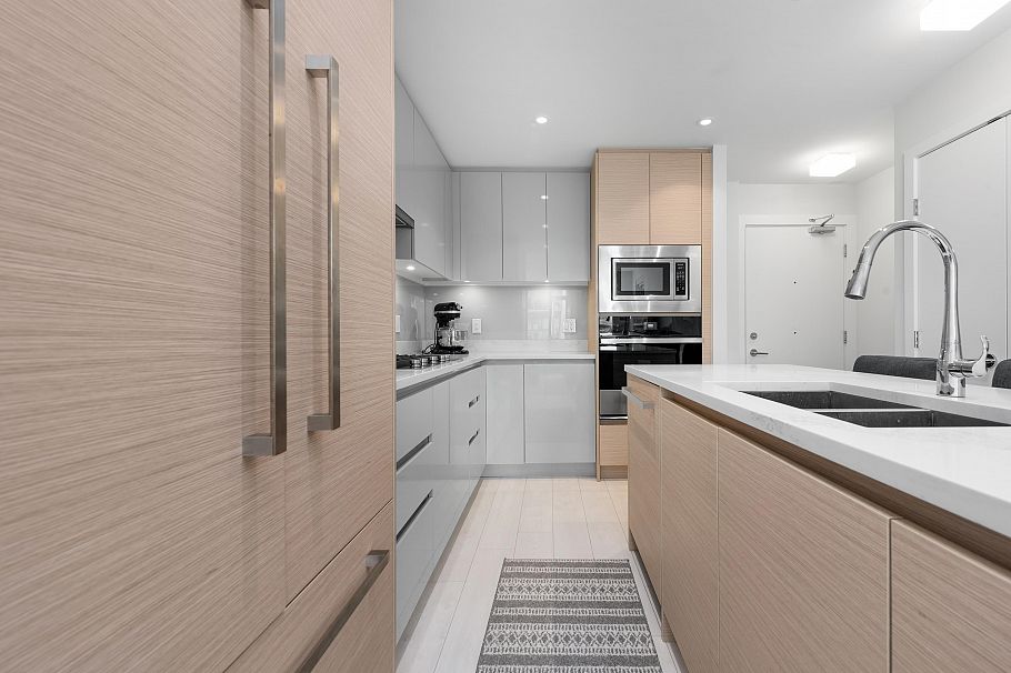 553 8575 Rivergrass Drive Vancouver, BC - 8