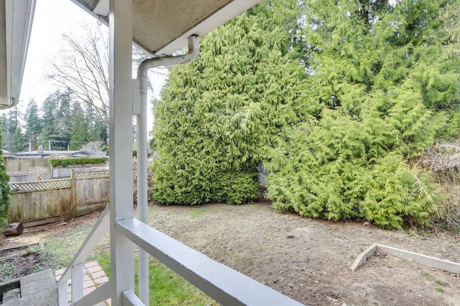 2984 Plymouth Drive North Vancouver, BC - 14