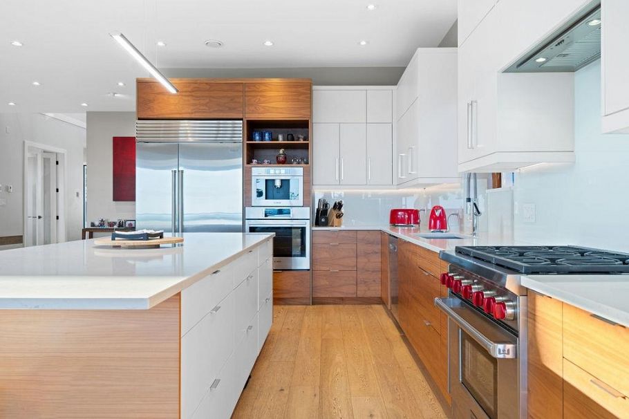 105 Monte Vista Court North Vancouver, BC - 9