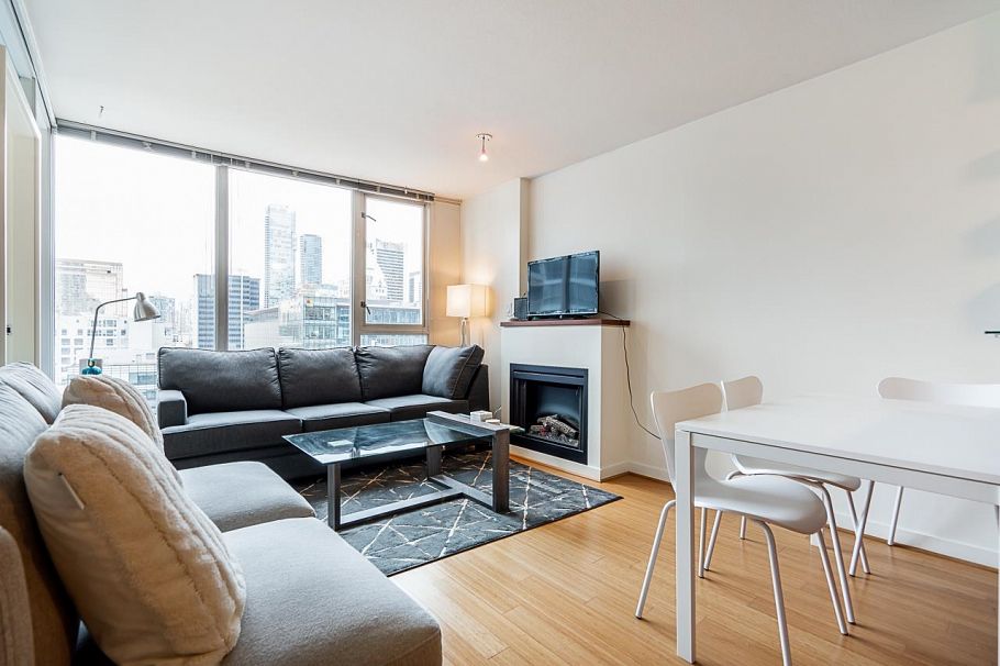 1003 822 Seymour Street Vancouver, BC - 10