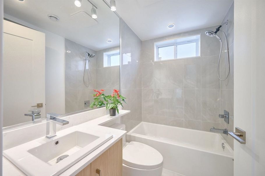 1 2838 Turner Street Vancouver, BC - 13