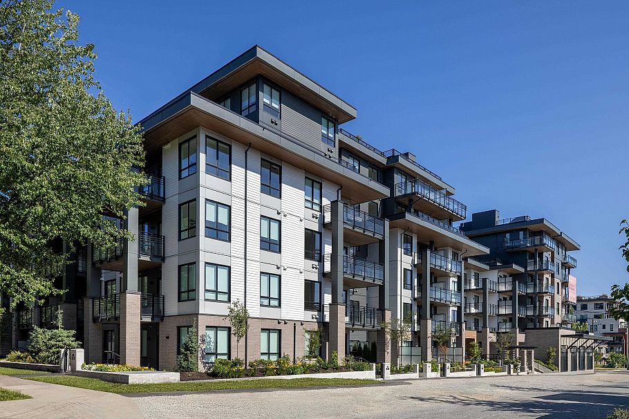 308 2450 Garden Drive Vancouver, BC - 22