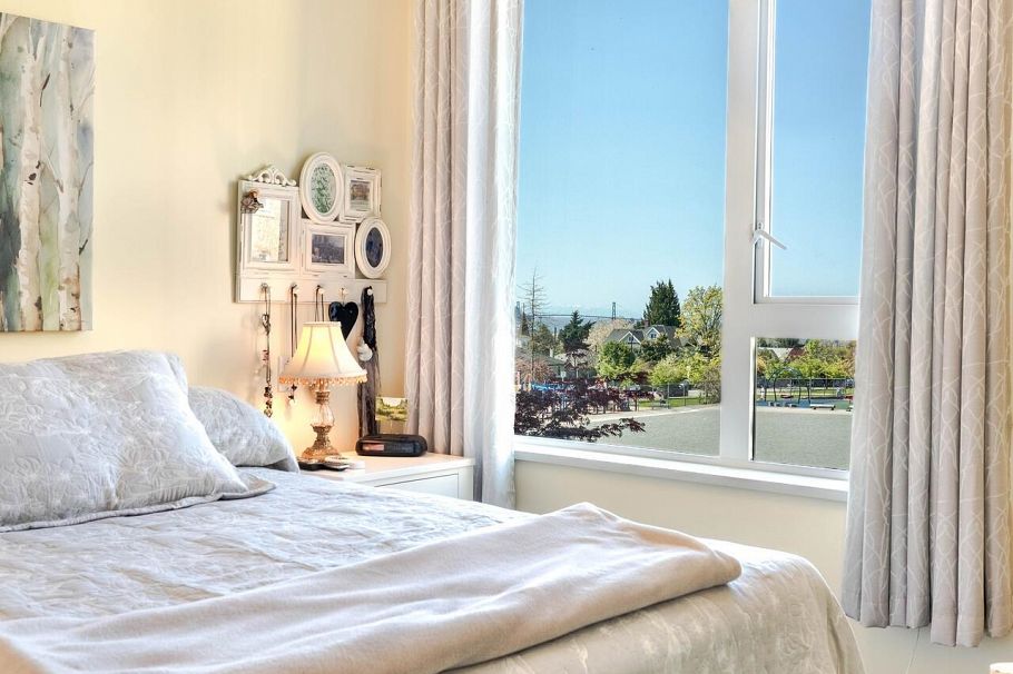 203 717 Chesterfield Avenue North Vancouver, BC - 14