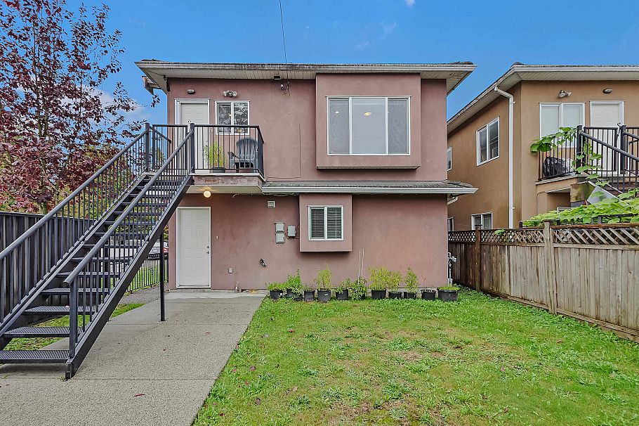 1380 E 51st Avenue Vancouver, BC - 5