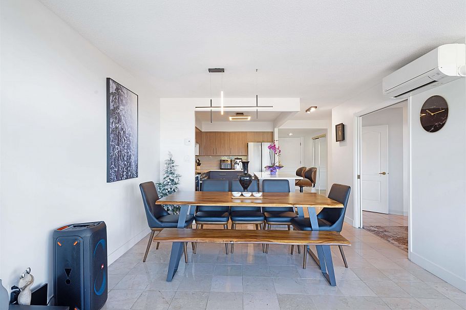 803 1327 E Keith Road North Vancouver, BC - 2