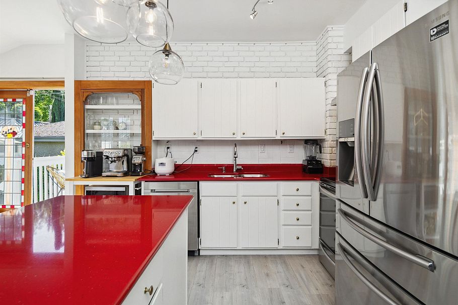 4190 W 11th Avenue Vancouver, BC - 28