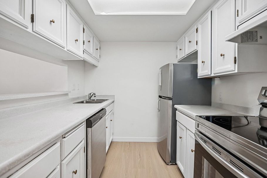 408 2320 W 40th Avenue Vancouver, BC - 6