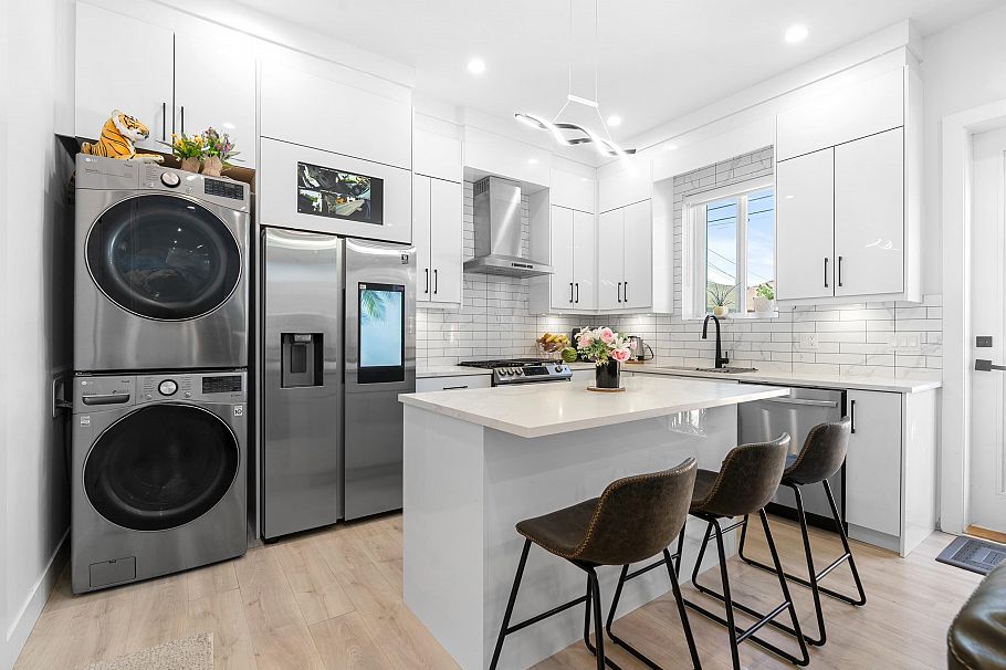 465 E 57th Avenue Vancouver, BC - 15