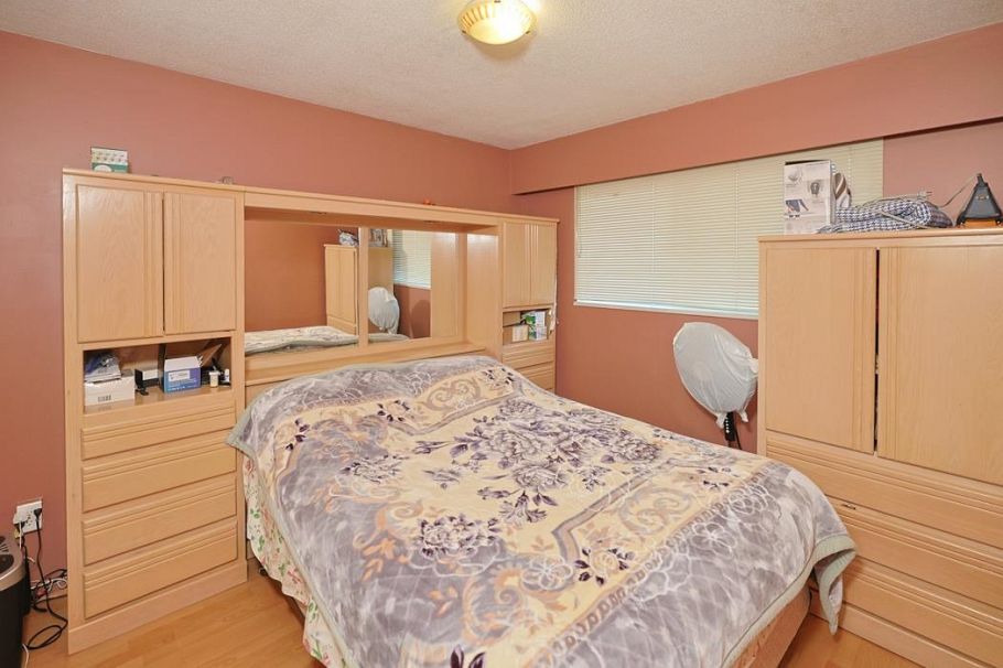 7310 Gladstone Street Vancouver, BC - 11