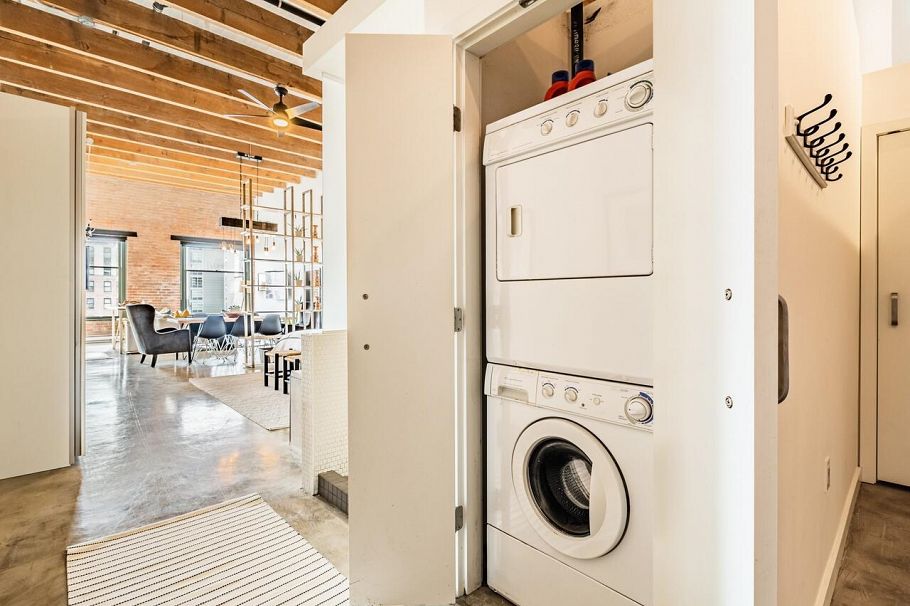 515 55 E Cordova Street Vancouver, BC - 17