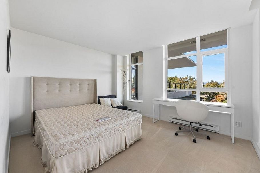 503 6093 Iona Drive Vancouver, BC - 35