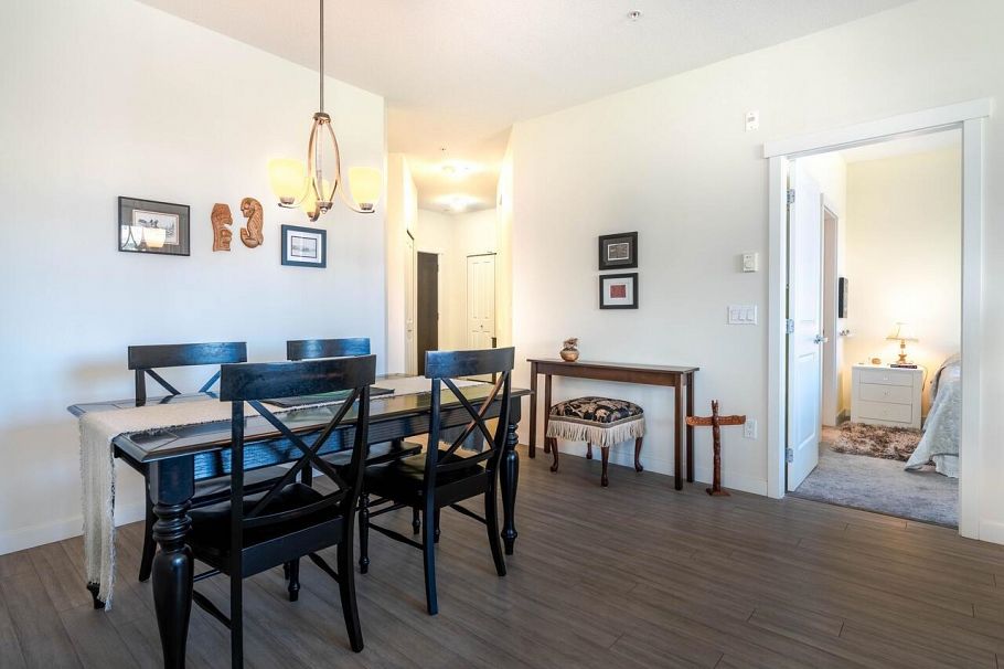 203 717 Chesterfield Avenue North Vancouver, BC - 5