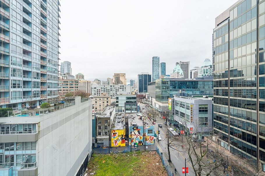 1003 822 Seymour Street Vancouver, BC - 17