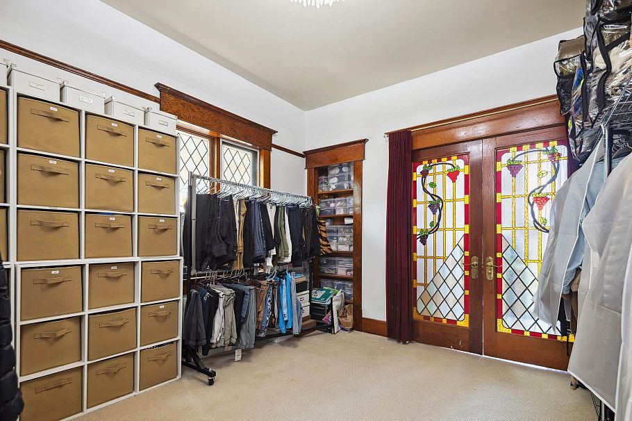 4190 W 11th Avenue Vancouver, BC - 18