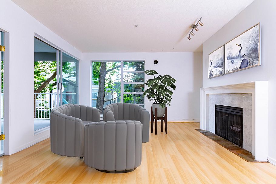 202 1820 E Kent Avenue Vancouver, BC - 1