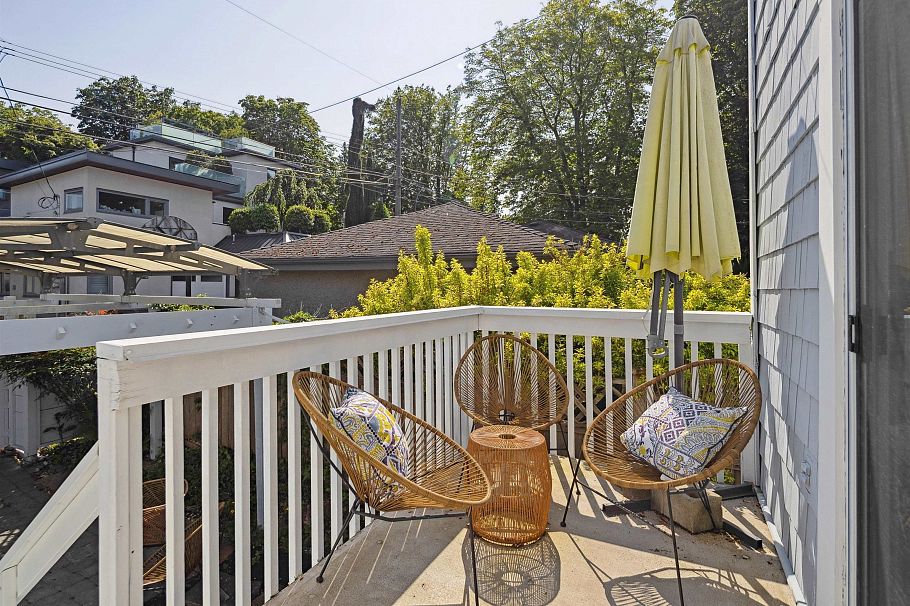 4190 W 11th Avenue Vancouver, BC - 35