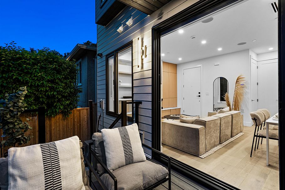 2 4176 Balkan Street Vancouver, BC - 14