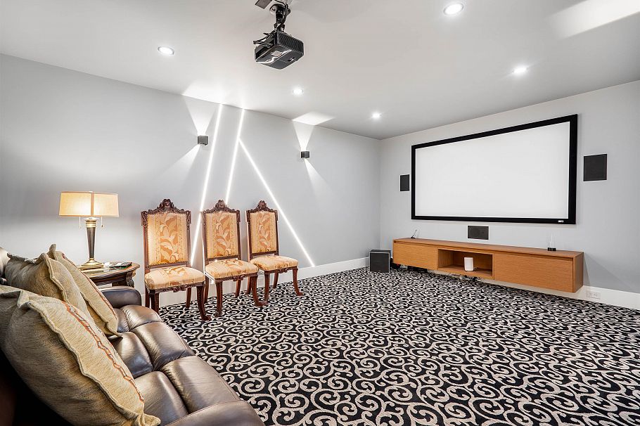 4399 Highland Boulevard North Vancouver, BC - 36