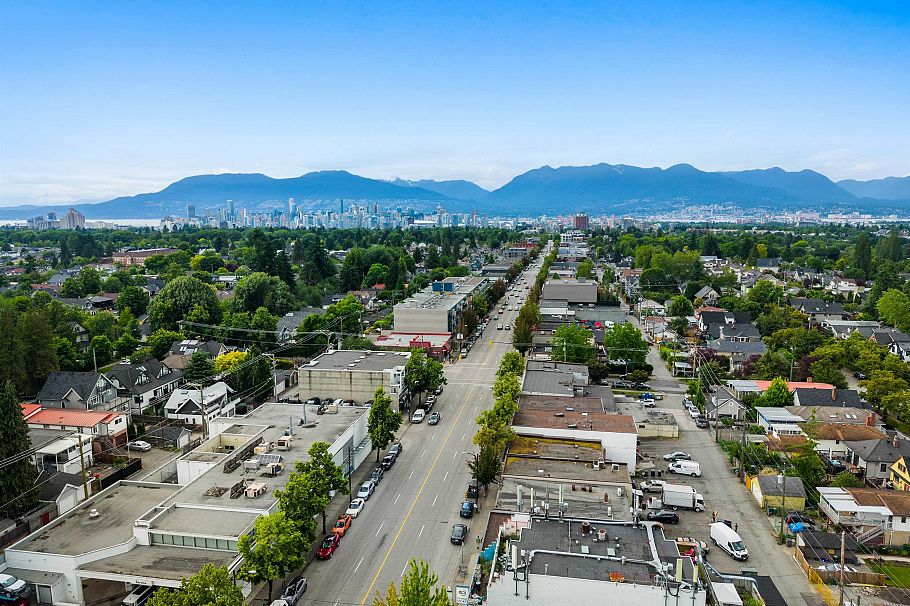 2 4176 Balkan Street Vancouver, BC - 19