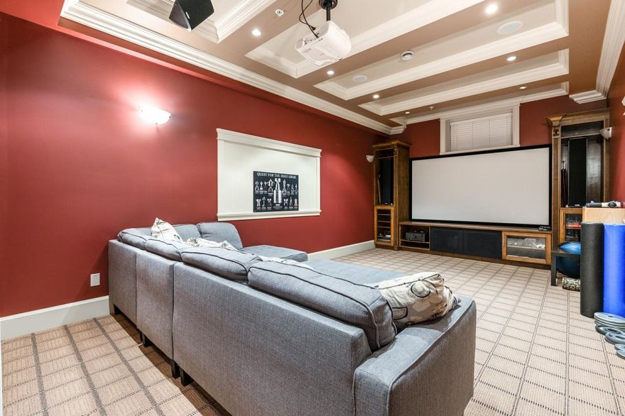 7130 Granville Street Vancouver, BC - 20