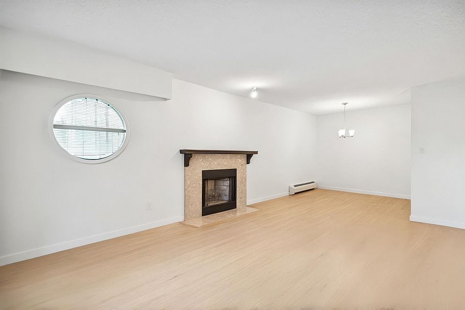 408 2320 W 40th Avenue Vancouver, BC - 2