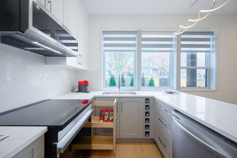 1 2838 Turner Street Vancouver, BC - 9