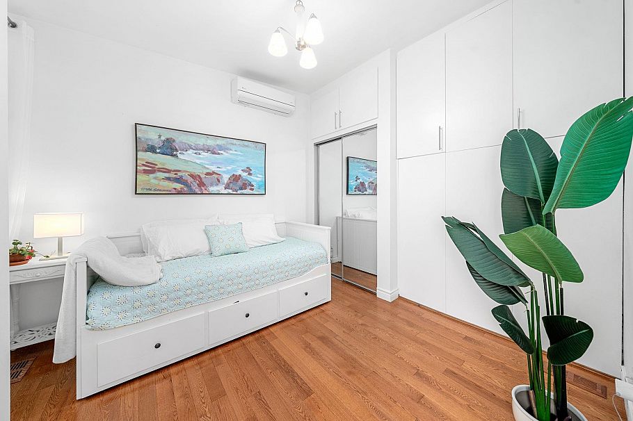 2540 Boswell Avenue North Vancouver, BC - 19