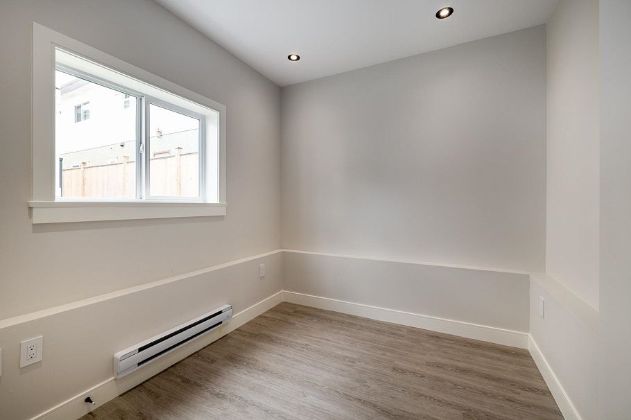 1155 Renfrew Street Vancouver, BC - 21