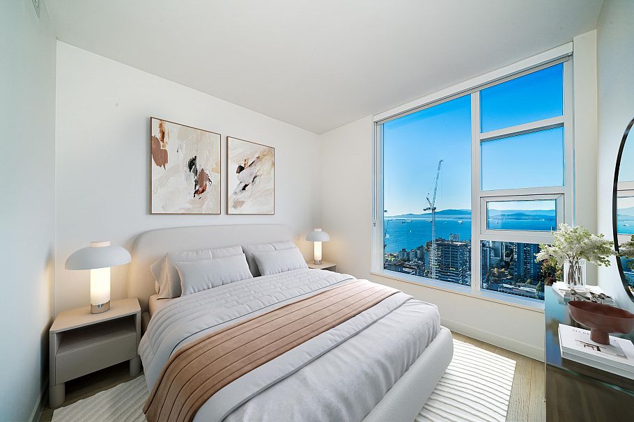 3902 1289 Hornby Street Vancouver, BC - 4