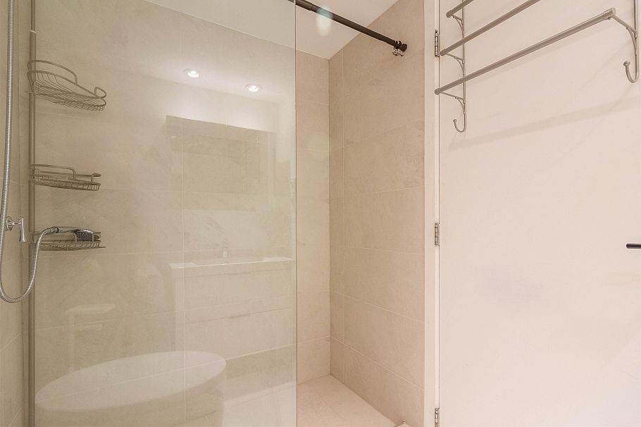 602 22 E Cordova Street Vancouver, BC - 17