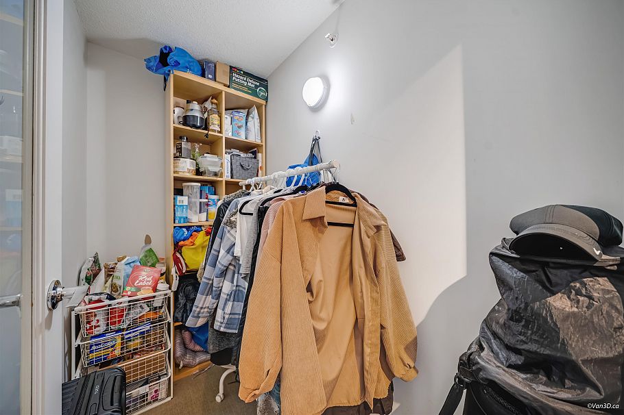 2714 610 Granville Street Vancouver, BC - 12