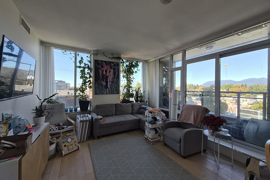 317 2033 W 10th Avenue Vancouver, BC - 16