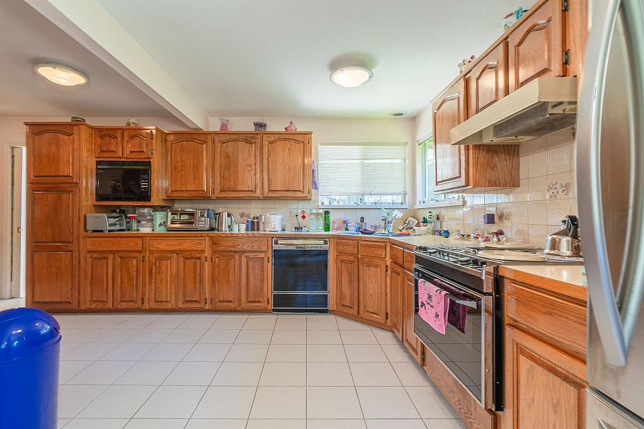 3178 E 63rd Avenue Vancouver, BC - 11