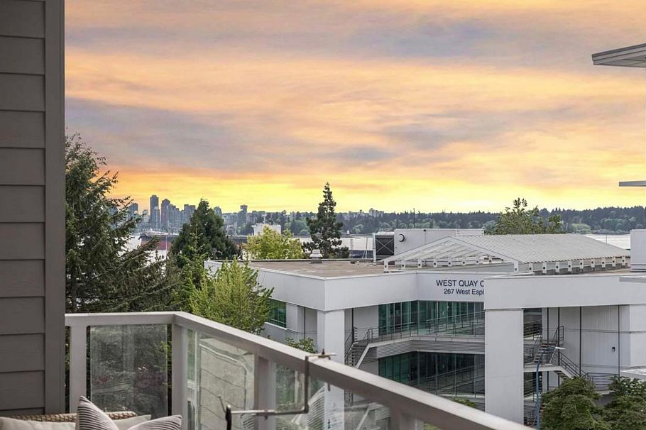 428 255 W 1st Street North Vancouver, BC - 13