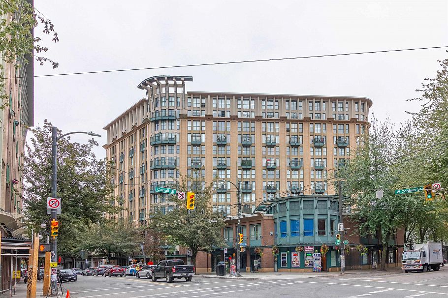 602 22 E Cordova Street Vancouver, BC - 1