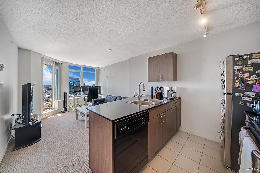 2714 610 Granville Street Vancouver, BC - 4