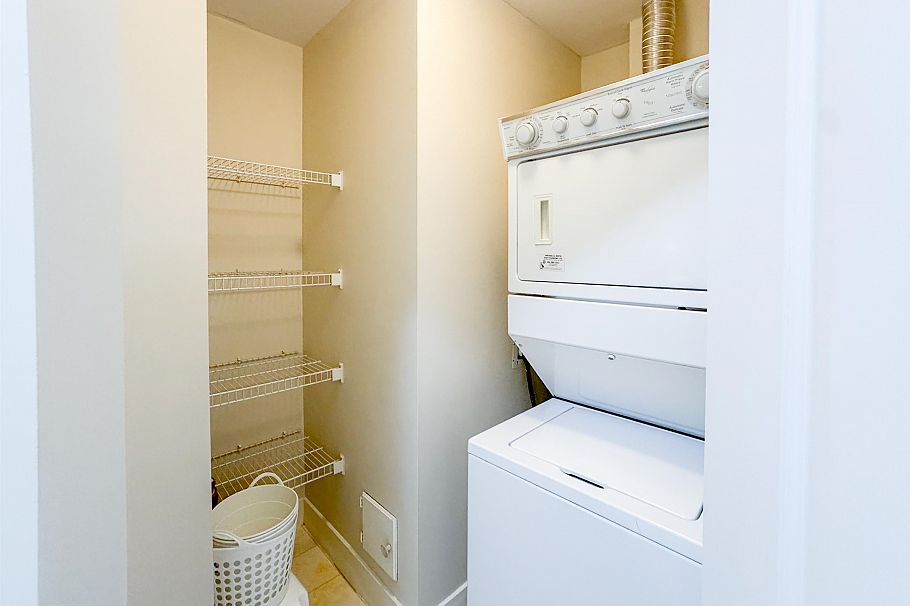 302 2280 Wesbrook Mall Vancouver, BC - 19