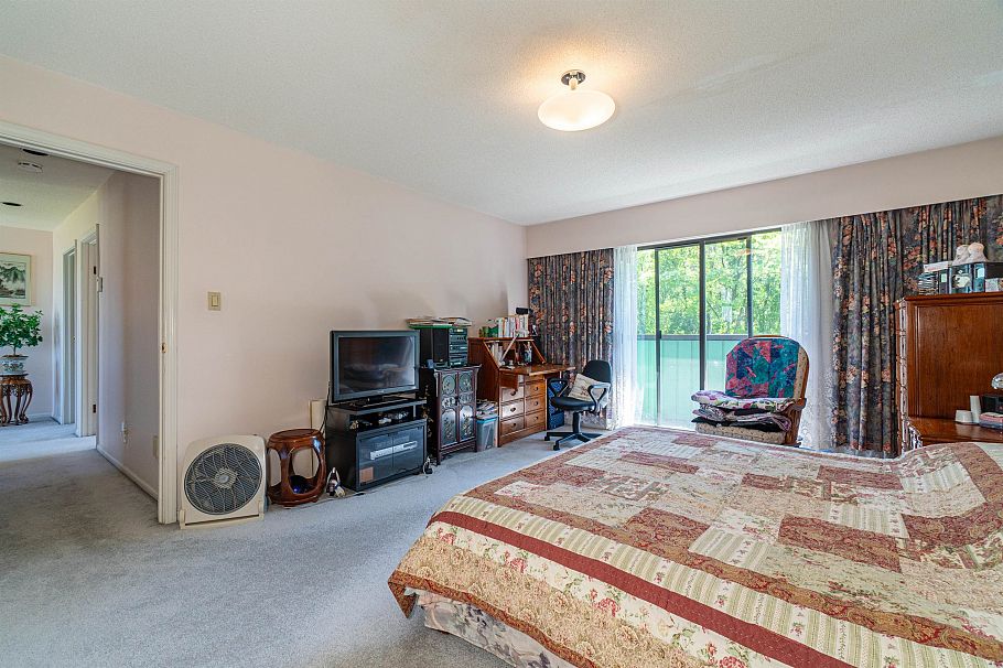 3178 E 63rd Avenue Vancouver, BC - 25