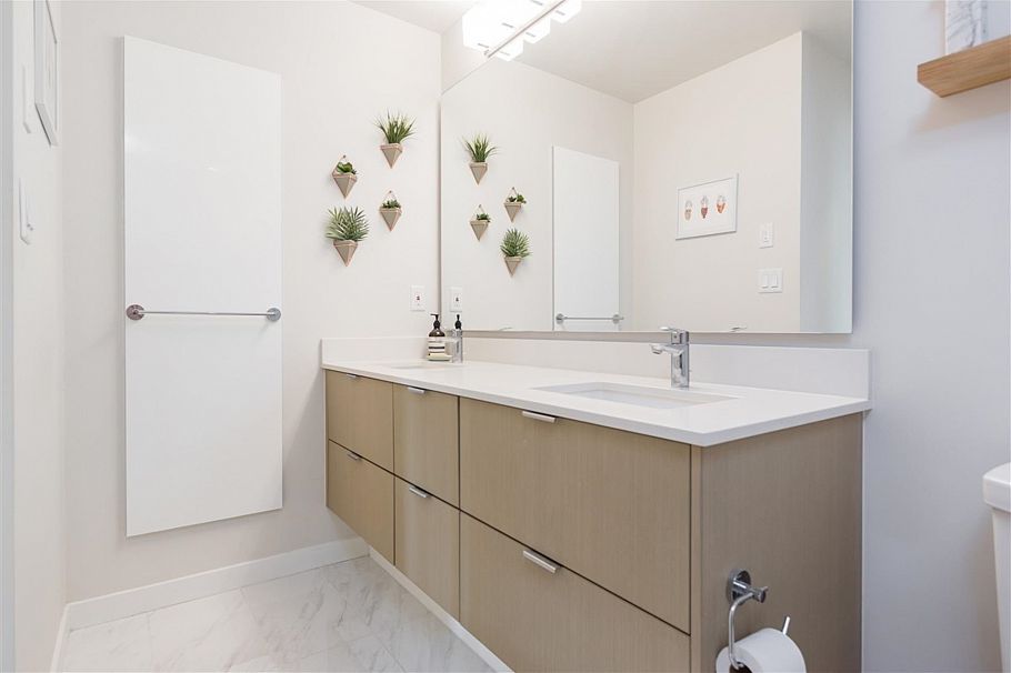 428 255 W 1st Street North Vancouver, BC - 7