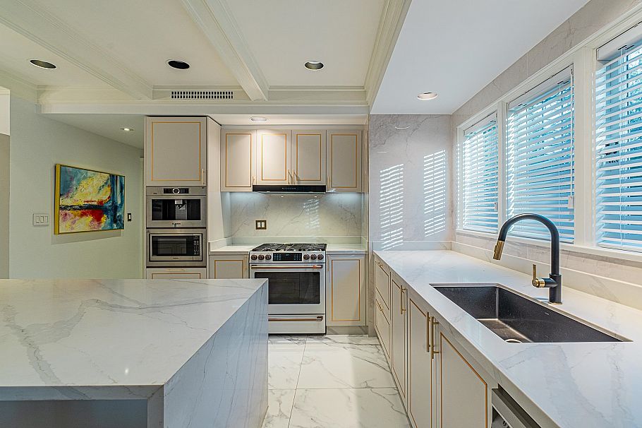 1080 Wolfe Avenue Vancouver, BC - 13